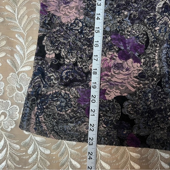 Y2K Purple Floral Paisley Sheer and Lace Sleeveless Top/Tank -Size M -TP17 - Picture 9 of 9